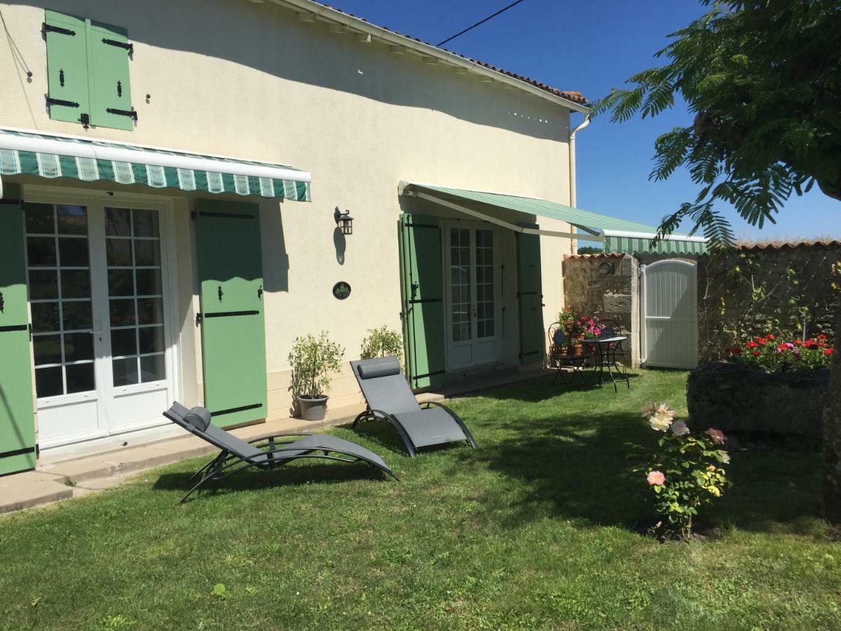 Le Petit Saule Villa Floirac  ภายนอก รูปภาพ